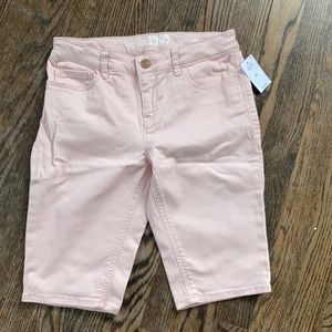 Girls’ NWT Gap Bermuda Shorts